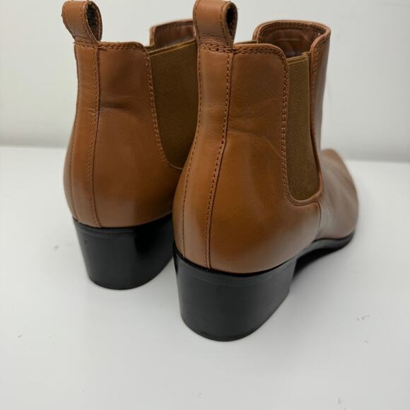 Blondo Emelia Waterproof Ankle Boots in Caramel 10 - Picture 7 of 10